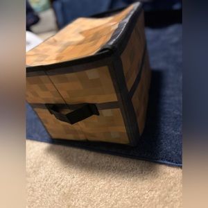 Minecraft collapsable bin